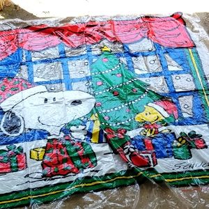 Vintage snoopy Christmas shower Curtain NWOT vinyl Woodstock Christmas decor
